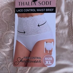 Thalia Sodi Control Waist Panties XL